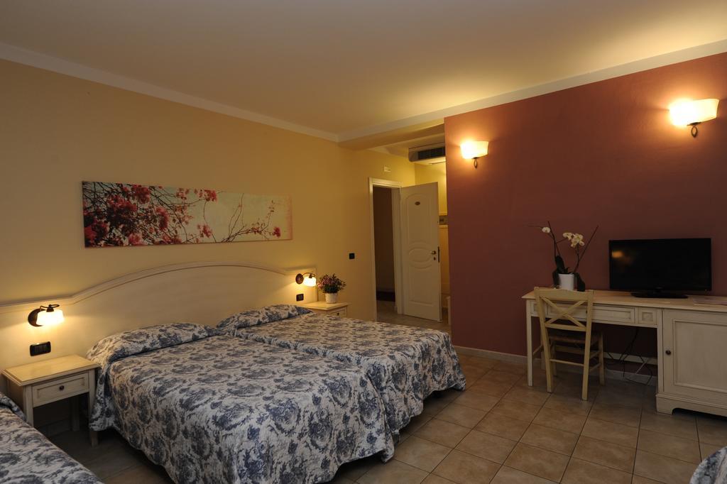 Bientina Hotel Sextum מראה חיצוני תמונה