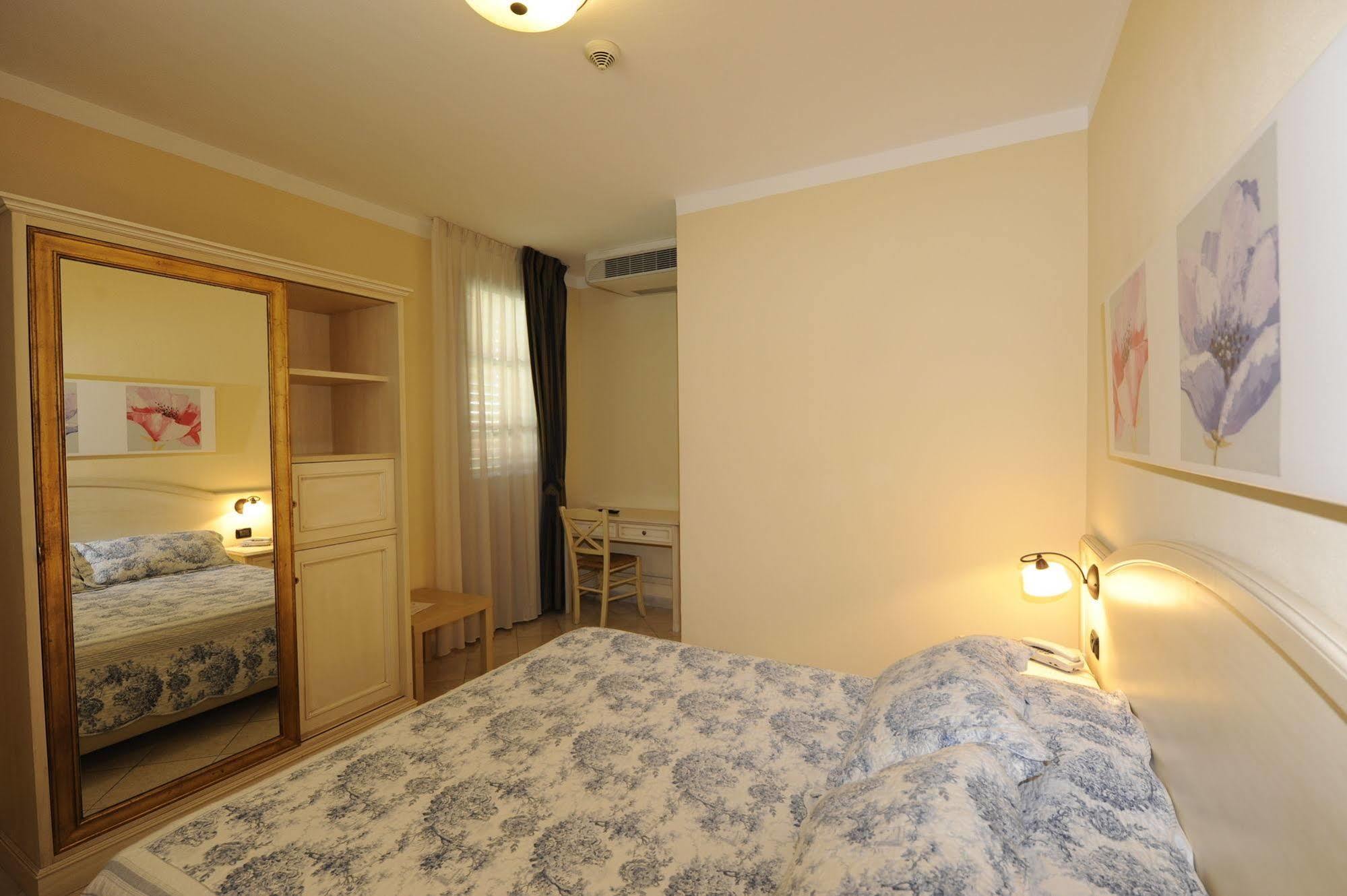 Bientina Hotel Sextum מראה חיצוני תמונה