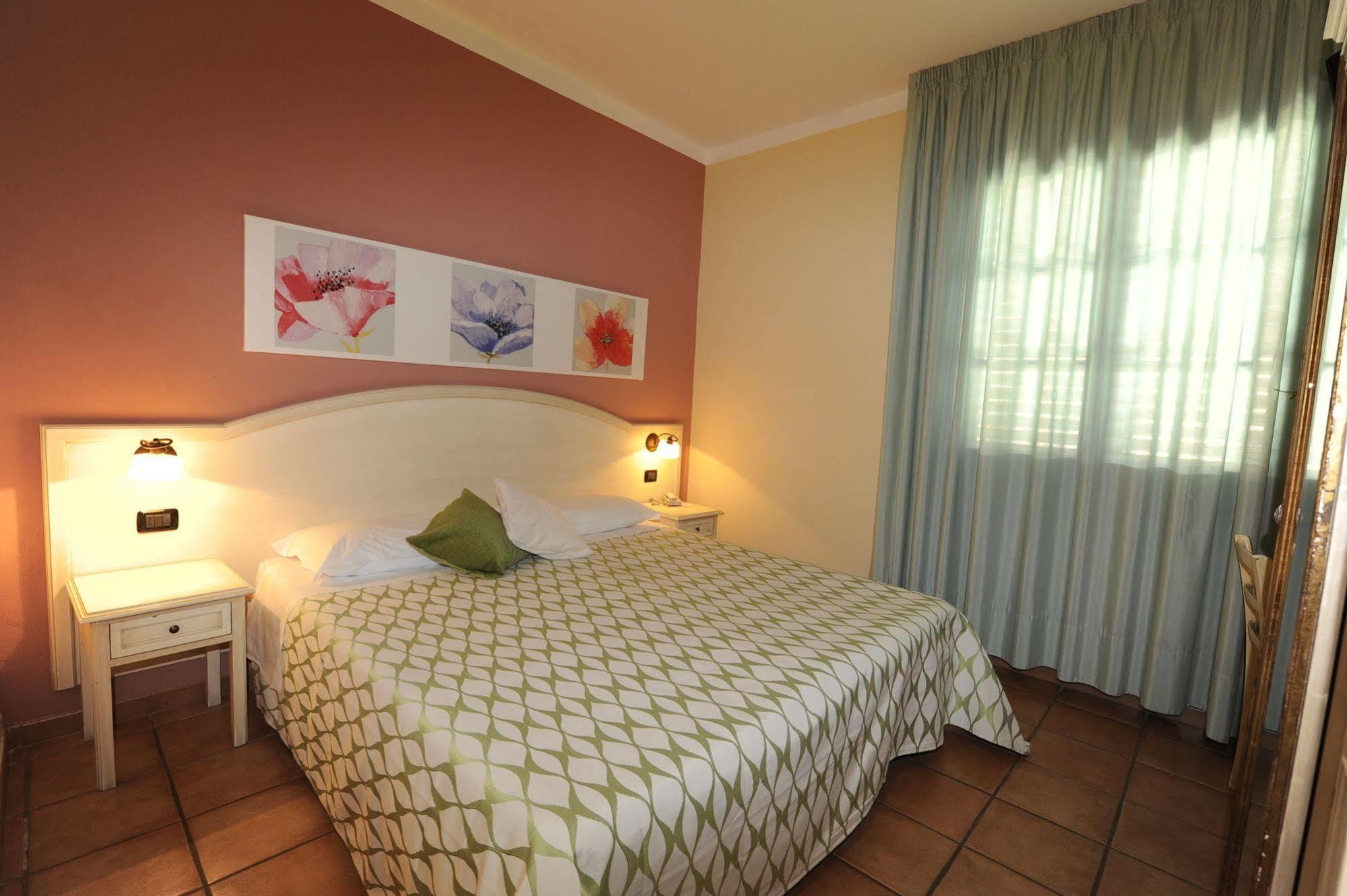 Bientina Hotel Sextum מראה חיצוני תמונה